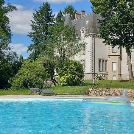 Chateau Maleplane Bed & Breakfast Saint-Leonard-de-Noblat Exterior photo