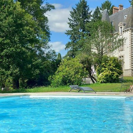 Chateau Maleplane Bed & Breakfast Saint-Leonard-de-Noblat Exterior photo